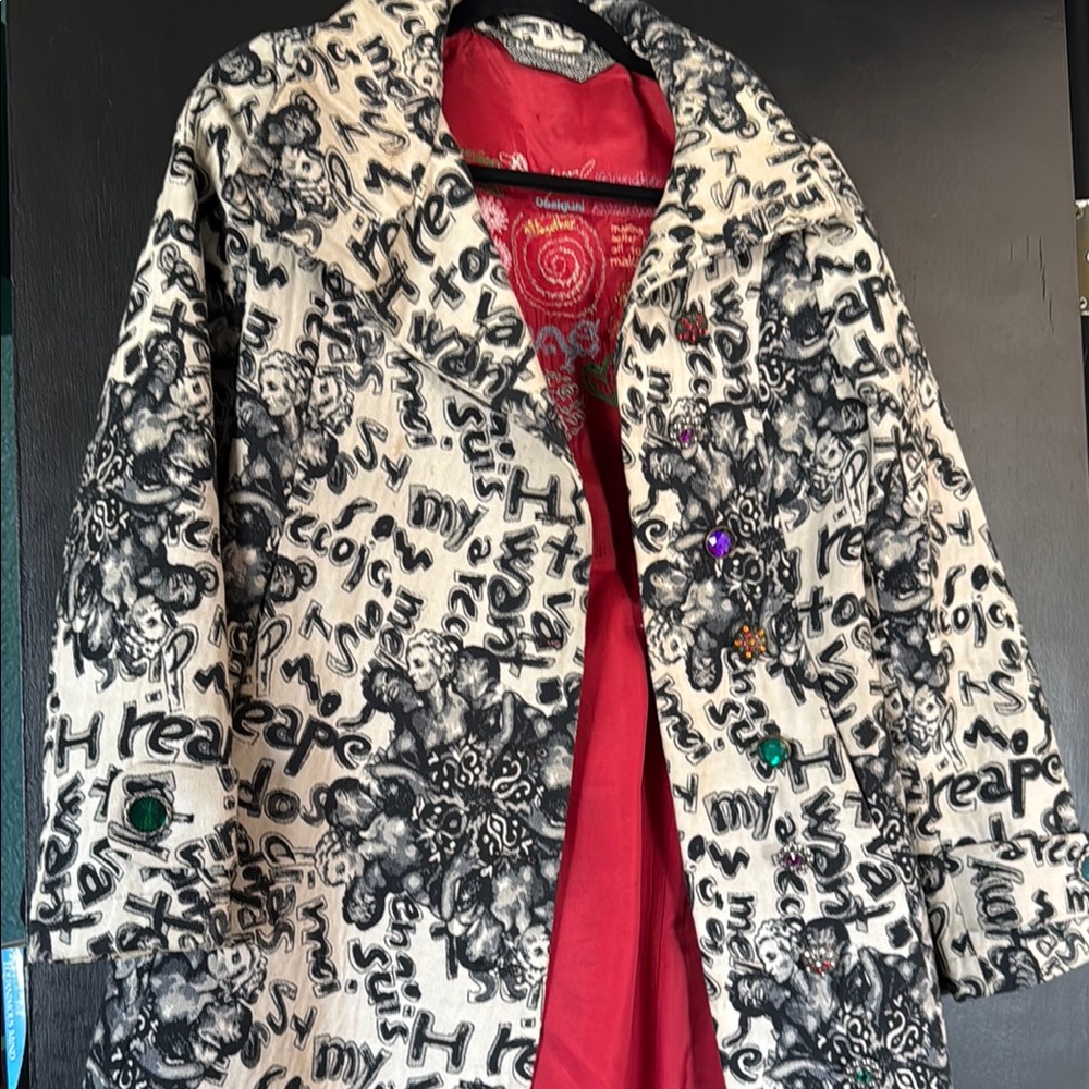 Stylish Black and White Women's Jacket
